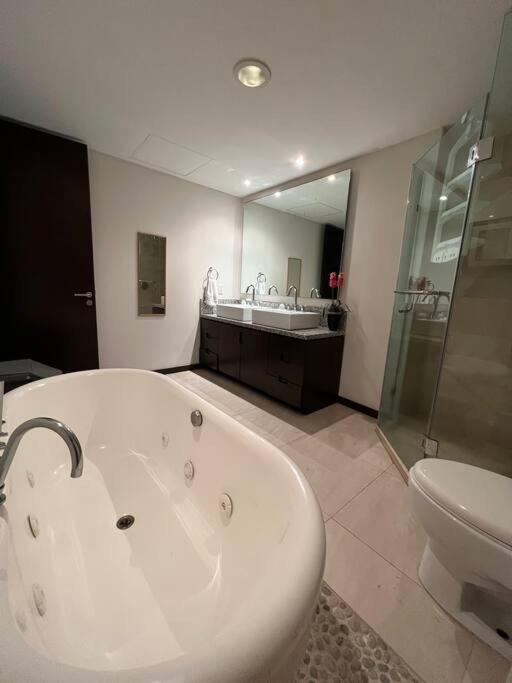Departamento De Lujo Vista Al Mar Piso 15 * Mazatlán